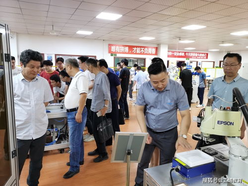 熱烈歡迎常州技師學(xué)院校領(lǐng)導(dǎo)及紅河啟智教育投資集團(tuán)蒞臨我校開(kāi)展教育投資咨詢